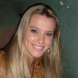 A moral, propriamente dita, não é a doutrina que nos ensina como sermos felizes, mas como devemos tornar-nos dignos da felicidade.