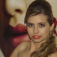 Ana Paula Pieroni - @PaulinhaPieroni Twitter Profile Photo