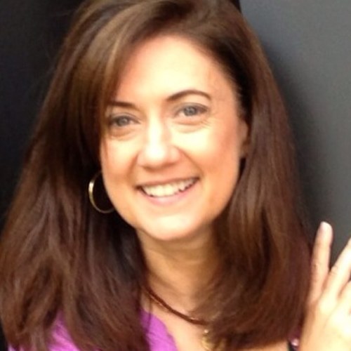 21st century educator, believer in transformational learning, globetrotter, reader, tech fan, dreamer, novice knitter, optimistically embracing change