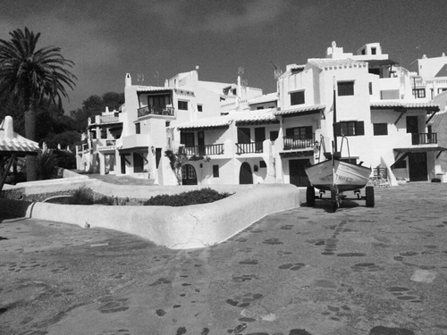 userhut's profile picture. 