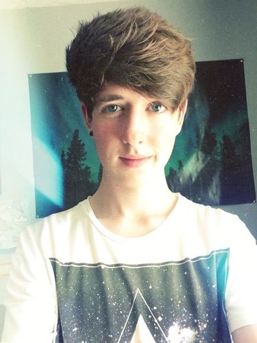 yeah I have a tiny huge crush on @MrBradCorey