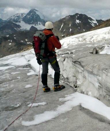 Accompagnatore di media Montagna.
Viaggi, avventura e natura con trekking, ciaspolate, corsi d'escursionismo, educazione ambientale