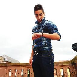 MorrayF's profile picture. (Premierdécembre deuxmille douze)