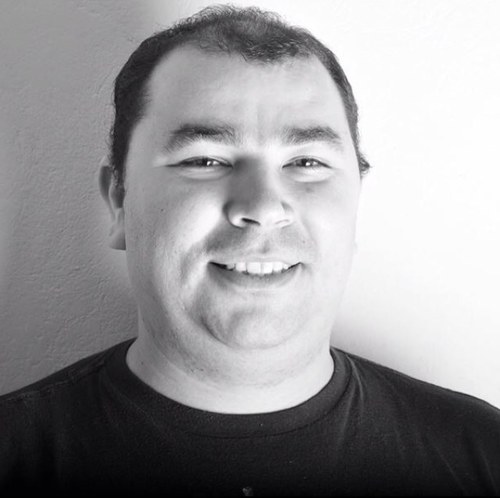👾 Publicitário @donajuremapropaganda
🎙 Podcaster do @mostocast cervejeiro
⏸ Diretor e editor de podcast
😎 Baixista, bluseiro
🚴‍♂️ Amante do MTB!!!!