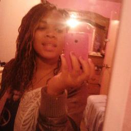 - I ' m To Real To Have A Bio , But Follow Me . & I ' ll Follow Yuu Back . 3 # Plain & Simple ( :
