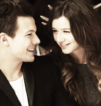 Melhor Casal do mundo ♥ Amo amo amo
Feito : 25/06/13