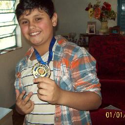 sou legal,gosto de skate,curto funk!!!!!!