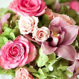 Town & Country Gardens has been providing wedding & special occasion flowers for three generations all around the Chicago-land area.