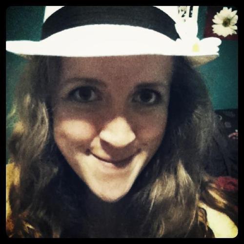 katlivetweets's profile picture. i livetweet too much.