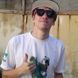 Eu nem conheço amores inabaláveis Mas sou guerreiro e vou lutar pra que o nosso seja o primeiro! ♫