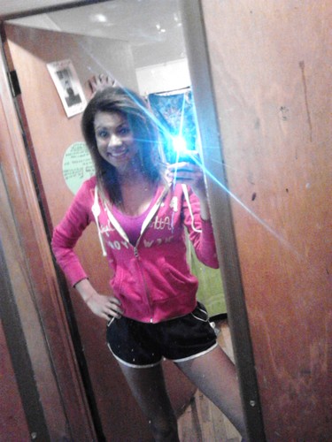 My name us Stacia,i'm a country girl who just wants to have fun,i'm not afraid to try new things(: