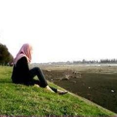 is perfectly happy when we get what we want without hurting other people's feelings........♚