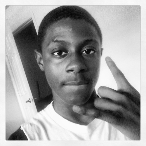 Erbdy call me BG/ ima hoopstar alwayz wit mi nighaz $QUADD    CHOCOLATE BOII