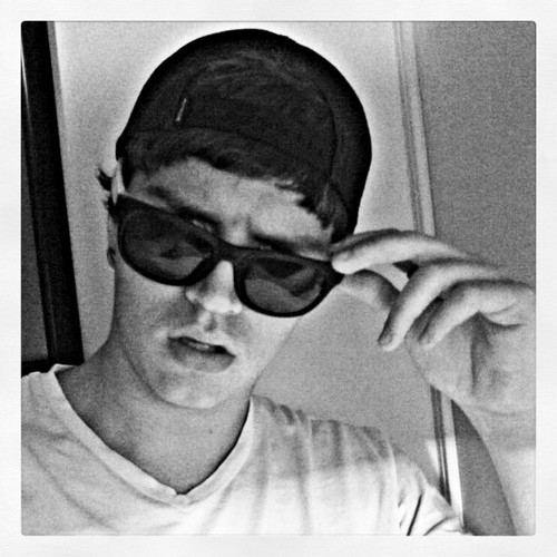 I'm William and I'm gonna do me and live it up while i can !