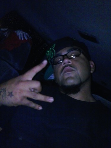 get $$$ it aint bou $$$ fuk it. FM on IG hustle93rd #loudpack #snapbackz #getmoney #eastside #realniggas #ieatsdapussy #FM N I'LL #FB