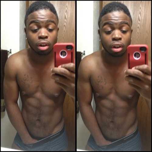 I think you stand under me , If you don't understand me ! #TeamLeo #TeamSnapback #420Gang