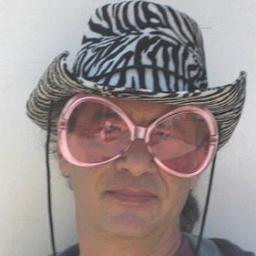 saltarbut's profile picture. Israel's independent center for Art Education