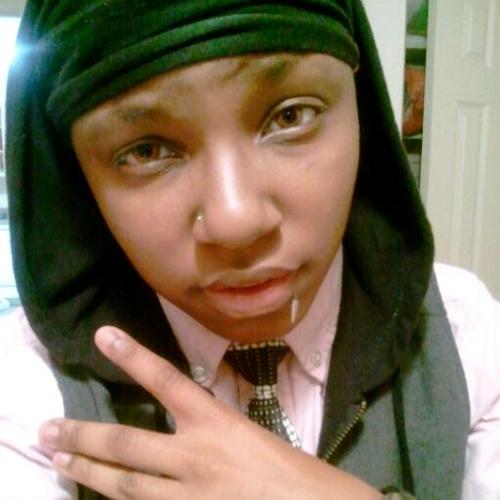saLUTE_FreakyE's profile picture. - The sky is the limit i been flying no ticket #teamfollowbacK #teamMixed MY SWAGG CAUSE HEART ATTACKS  ♪ ♫ ♬ I'M LYRICALLY BRUISED ♪ ♫ ♬