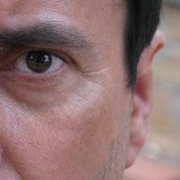 Columnist @liberal.gr, author and financial artist. Tweets about economy, markets, politics...