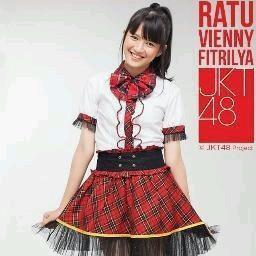 A hard worker who is striving to reach her dreams. || @Viny_JKT48 a.k.a Ratu Vienny Fitrilya 23 Februari 1996