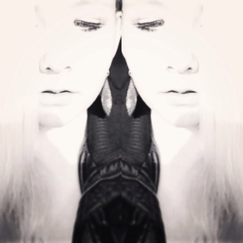 Romy is my name - i'm 14 years old - scala rietvelden 3 m B - insta; crazyrooms_