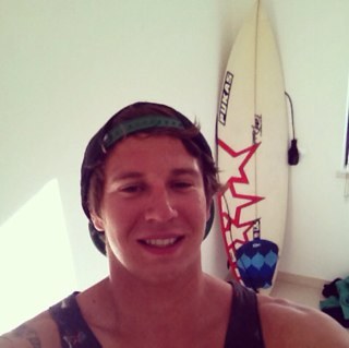 Ericko100 Profile Picture