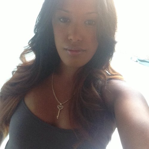 ItsJayMarie's profile picture. iG: Jay_Mariee_

 Making the best out of the life i was given ! Made in #hawaii Living in #Nyc Half #PuertoRican