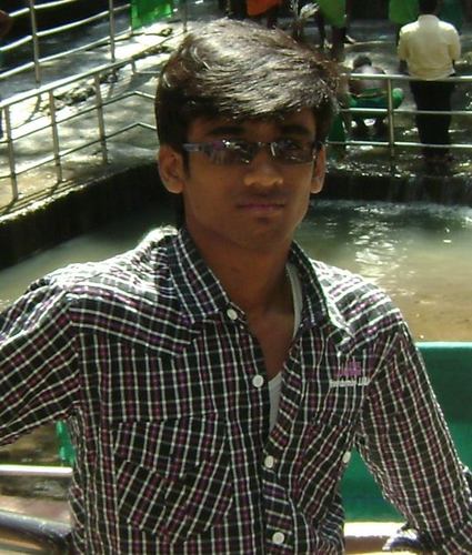 GaneshEce6's profile picture. Optimist