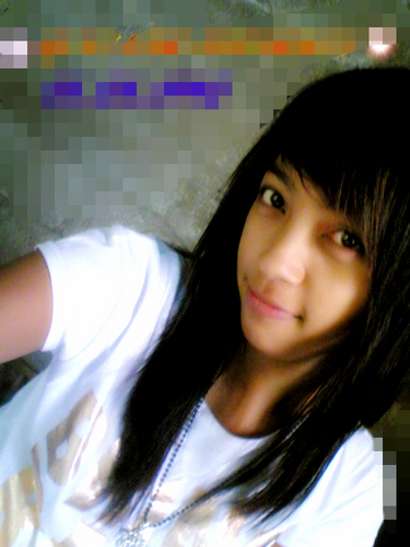 geniekanoviarti's profile picture. tdaK ada kta buAt mNyeraH...