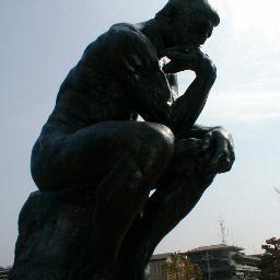 大学およびその周辺に出没。内田樹全面支持。センセについてゆく。