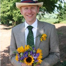 Founder of Nourishing Food Systems; a sust diet and biodiversity expert, working with Rewilding Britain on farming, nature and how they can thrive together