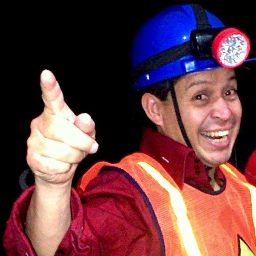 El 3 ratón de Atmósfera 96.5. Edgar El Cubo Arriola. La tienda se abre de 5:30 - 8:30 am mientras nos capacitamos sabados ricos tamales !!!