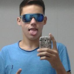 Rafaellopes011's profile picture. Muitos falam de amor, porém poucos realmente sabem amar!