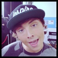wtfstromberg (@fc_emblem) 's Twitter Profile