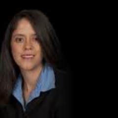 Amiga, esposa, hija y ama de casa. Me gusta la política.