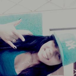 .. vai se solta, mas não se revolta ♪ ;pp , arrogante só pros BICO*