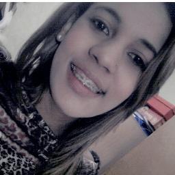 É a Gomezz *-*'