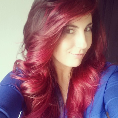 ★Hairstylist..Extension Specialist..Colorist..Product Junkie..Social Butterfly..Bartender..Social Media Lover..Educator★