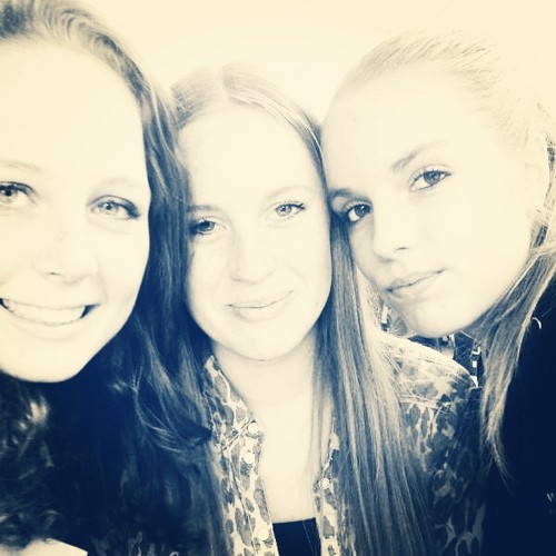 blond♥bruine ogen♥h2d♥14 jaar♥obcelst♥insta=xxxhouvanjouxxx ♥lovedance♥lovemode♥love my best friends Mylain Kayleigh Madelon & Yael x