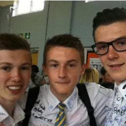 ryanwilson96's profile picture. lives in C-town, 18 years young, and knee deep in grammar school clunge