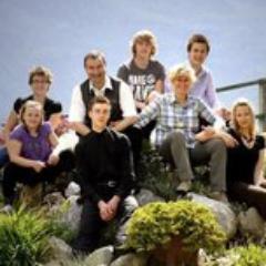 KmetijaMarin's profile picture. Na sredi vasi, s čudovitim pogledom na dolino ter prepadne peči severne stene mogočne Pece leži turistična kmetija Marin Miler.