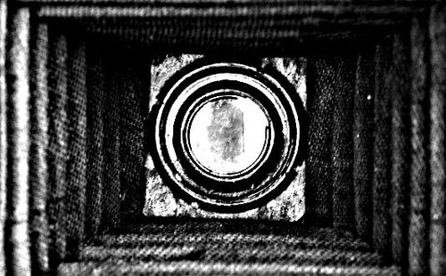 Cajasinluz's profile picture. Asómate por el agujero de este blog dedicado a la fotografía