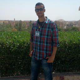 Etudiant en Architecture et Urbanisme...
Algerien College Boy ..Trying to be an Architecte :D !
,& Of Cours a Real M@drid Fan.