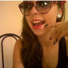 -  eu sou idiota e feliz, apenas '-'