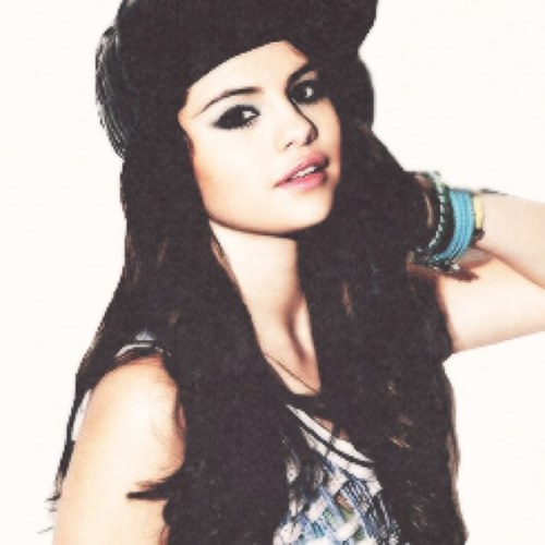 ♡i'm just worthless that's all♡