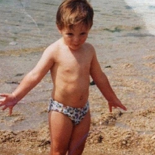 Hiiiii .xx Follow @crescentlou, yeah?