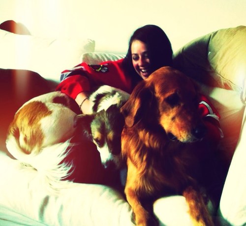 alexisrlinn's profile picture. Those who stay will be champions