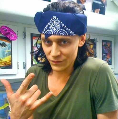 Aye, I'm Loki, the realest thug this side of the Jotunheim hood. Fuck with @MisfitStark and I'll cut yo stank ass bitch. [#AvengersRP]