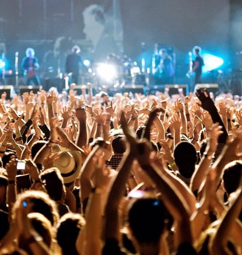 Twitter dedicado a la reventa de abonos baratos para festivales: SOS 4.8, Arenal Sound, Bilbao BBK, Low Cost, Primavera Sound..