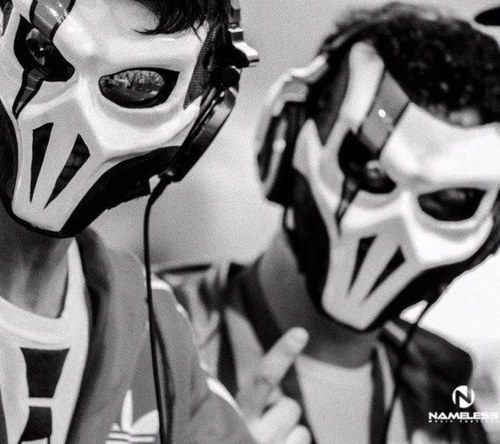 italian DJ/production duo (Daniele Fumagalli & Samuele Cigardi) 
follow us on facebook http://t.co/T55uwUXHFm